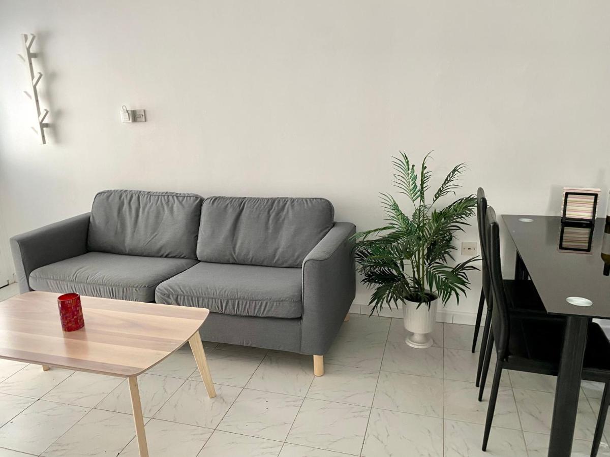 Kontheo Elli Ground Apt 2 Near The Beach Apartment Larnaca Exterior photo
